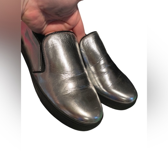 Versace 1969 RETRO silver metallic slide on sneakers size 37 (US7) black bottom - Picture 5 of 10